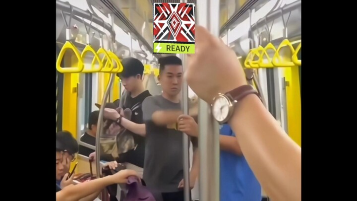 ตุลาการรถไฟใต้ดิน แต่เป็นอาร์กไนท์