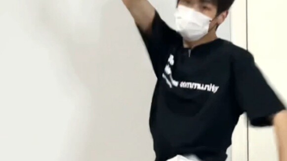 How do Kpop people deal with their relatives' naughty children?