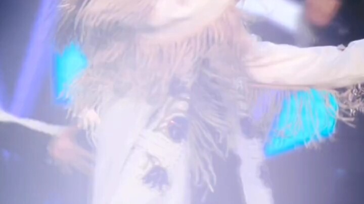 Dilireba plays in the dance troupe#Dilireba#Highlights