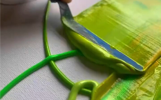 Bức tranh này trị giá bao nhiêu đô la Mỹ?