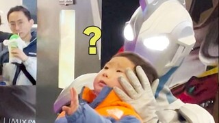 泽塔：赛罗西秀快看！是人类幼崽！
