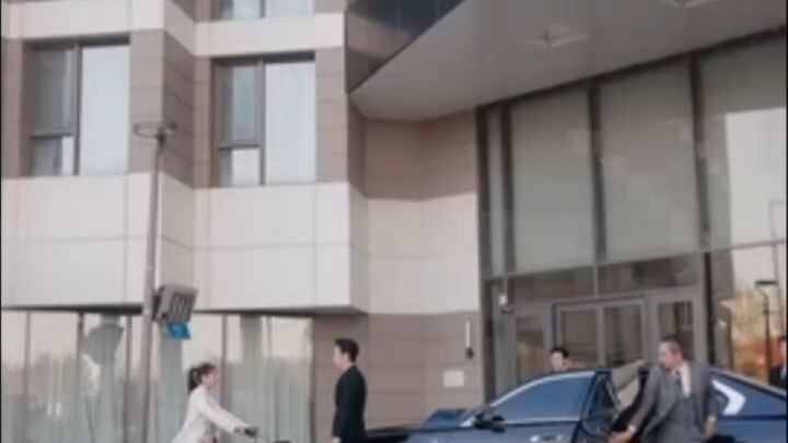 lamaran seperti angin topan // part 1