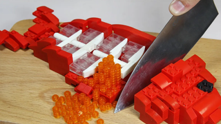 LEGO Salmon เมนูปลาแซลมอนสำหรับซูชิญี่ปุ่นมาตรฐาน - Stop Motion Cooking & Lego ASMR