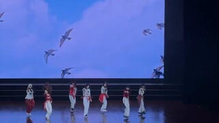 [Girls Never Die seven-person version cover dance stage] Anyway, let’s try again!