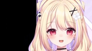 I don't feel anything when I see the anchor's cleavage. I think he has changed his gender.