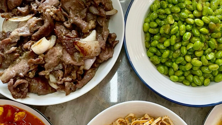 Ultra-High-Calorie Family Lunch