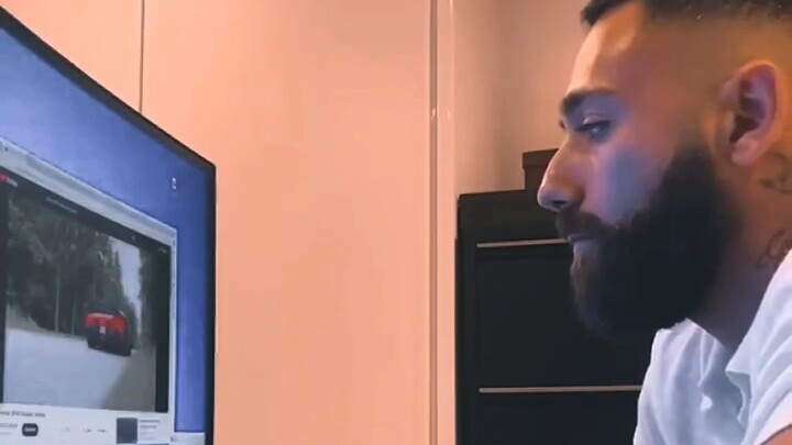 أزيلوا لي كاميرات المراقبة!!