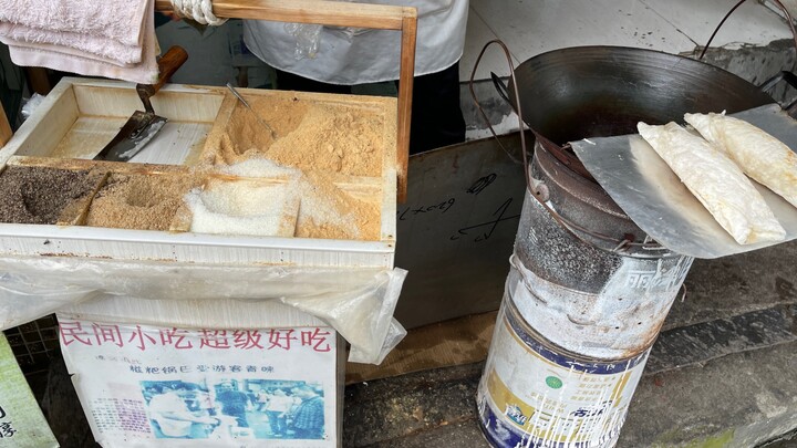 Quán vỉa hè xìu xụi hơn 30 năm!! Món ăn truyền thống dân gian! Làm thủ công hoàn toàn! Thơm thơm, dẻ