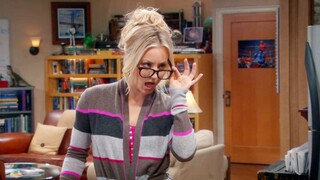 【The Big Bang Theory】Penny's glasses have become sexy