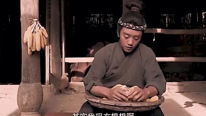 หนึ่งอย่างผัดซอสแดง หนึ่งอย่างเปรี้ยวหวาน