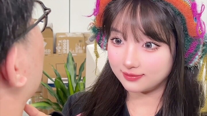 It’s all because of my beauty that my life feels like walking on thin ice.