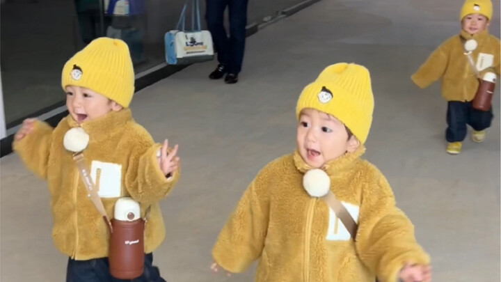 Kebahagiaan tiga bayi kembar, mari semua orang mencobanya!