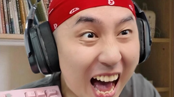 Different Gods’ Unique Gameplay Styles