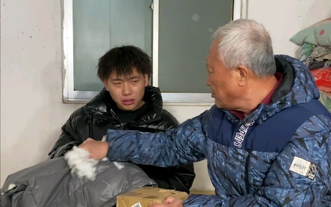 Tertawa terbahak-bahak pertama kali di tahun 2021, wah哦～