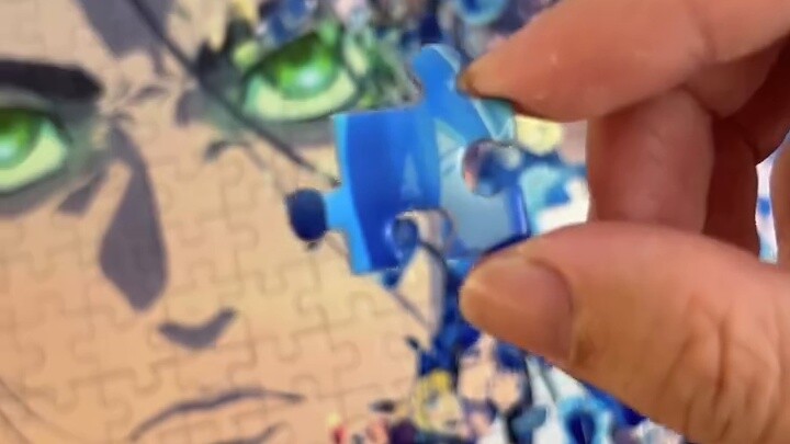 Teka-teki Serangan terhadap Titan