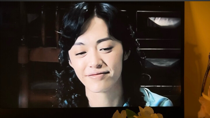 Lý Nha luôn cảm thấy cái tên Thúy Bình chẳng hợp với cô chút nào.