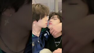 bl couple hot kiss 🔞 lijun & dong yang 💗#xuhuong#fypシ#foryou #bl#couple#xyzbca#shorts#kiss#boylove