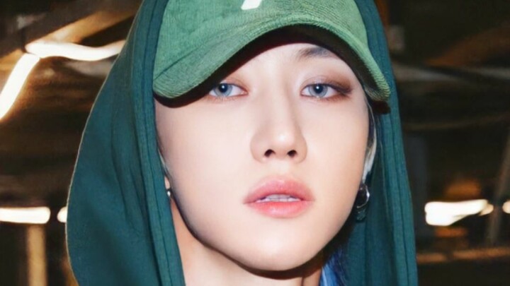 【Xu Minghao】“Saya tidak sedang berusaha terlihat cantik, karena memang sejak lahir sudah cantik”