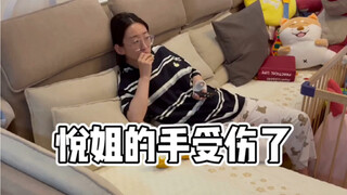 Anjing menjilat, anjing menjilat, tidak punya apa-apa...