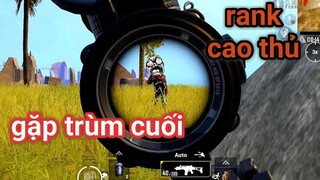 PUBG Mobile - Solo Rank Cao Thủ Bên Map Karakin Gặp Trùm Cuối Combat Cực Căng