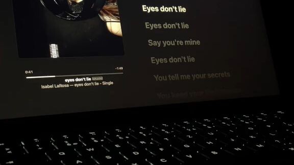 Eyes don't lie.