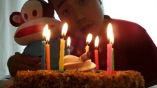 ASMR EATING SOUNDS - HAZELNUT BIRTHDAY CAKE