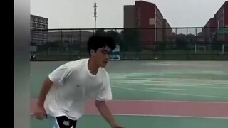 ไป๋ไย: อย่าบอกคนอื่นว่าฉันฉี่รดเตียงตอนมัธยมต้น