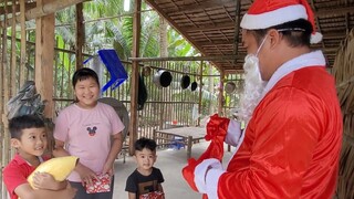 Lần Đầu Tuấn Tú Nhận Quà Từ Ông Già Noel và Cái Kết ATML&FAMILY T48
