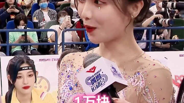 “That 10,000-yuan gymnastics outfit makes her shine—sis is just breathtakingly gorgeous!”