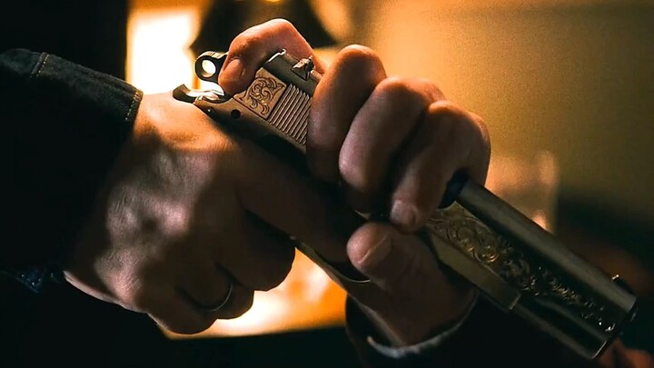 إذا كان لديك سلاح ولا تستخدمه بل تعتمد على فنون القتال فقط، فكيف تُسمّى شيخًا عظيمًا؟