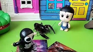 Ultraman thực sự đã ra ngoài!