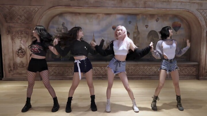 BLACKPINK - LOVESICK GIRLS Practice Room