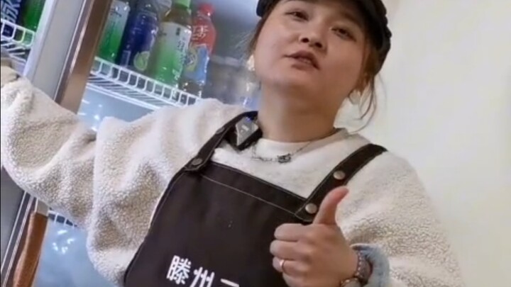 Aishui TV: Minum Air Hanya dengan Wahaha – Versi 7 Menit Tanpa Iklan