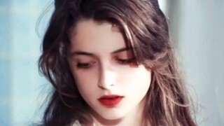 “ 东 德 最 后 的 美 少 女 ”