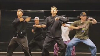[Jay Park] I can't believe people are still questioning whether I can dance or not... Seriously, som