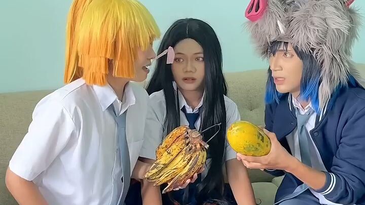 COSPLAY ANIME | di tawari apapun demi doi