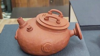 Chiếc ấm trà bằng đất sét màu tím T-34 mà tôi làm hiện đang ở trong viện bảo tàng. Bạn có tin được k