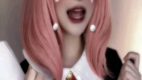 vãi! anya này cosplay đc đấy!