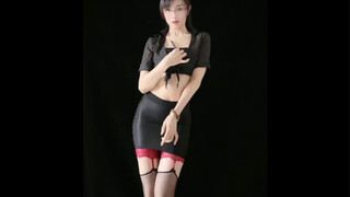 Múa bụng kết hợp phong cách nhảy "Dark Series"
