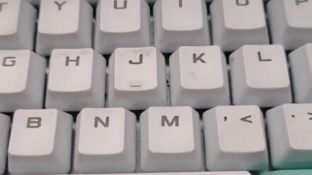 I’m so fed up with those wobbly ads!