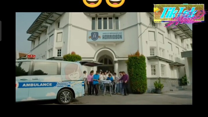 funny video nahimatay pero nakangiti parin 😄😅