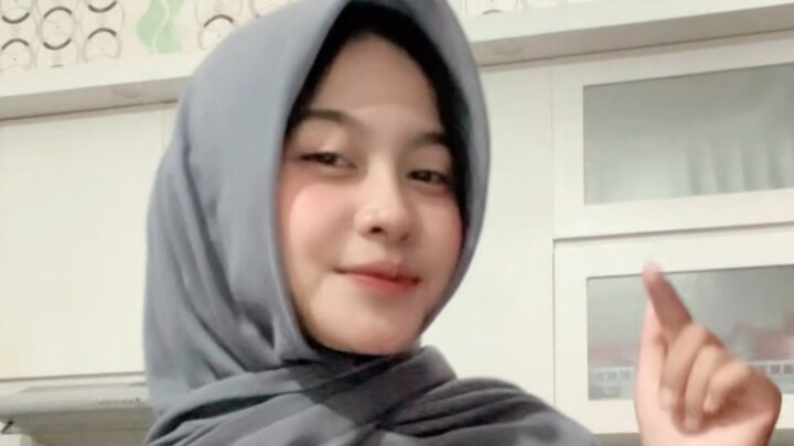 kecil kecil menonjoll🤓😜