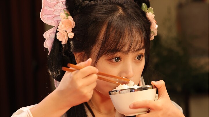 ค่ำคืนสุดพิเศษ กับโต๊ะอาหารค่ำวันส่งท้ายปีที่แสนพิเศษ