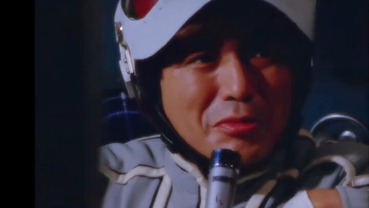 ฉันได้ยินเสียงร้องของท้องทะเลลึกและเห็นน้ำตาบนแนวปะการัง