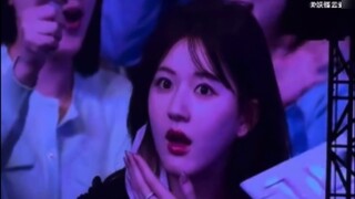 [Zhao Lusi] Mendapat isyarat saat menonton konser JJ Lin