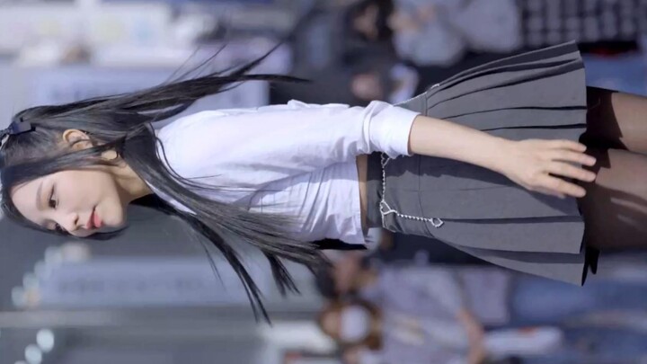 'WE GO + Rollin' VIVID MOVE vertical pendulum