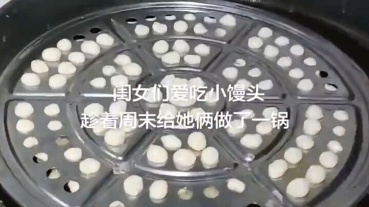 This part about the little steamed bun