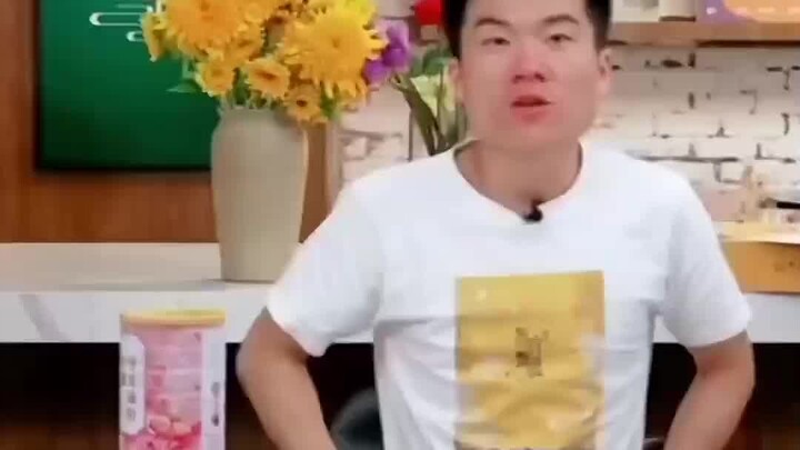 That night, 80,000 people flooded the screen with the same message—Dong Yuhui was deeply moved.