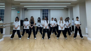 超整齐！进来听脚步声！女大学生的heymama练习室版是什么程度？