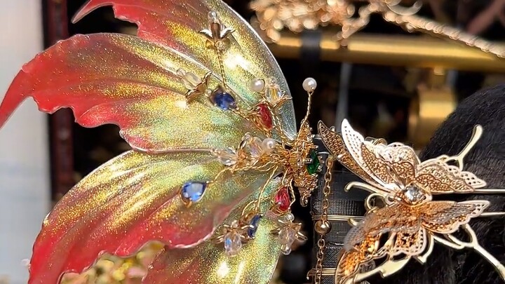 Although there are no hidden weapons today, there are moving mermaid wings.
